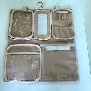 🔥BUNDLE ME🔥Hanging Travel Jewelry Organizer in Snakeskin Fabric